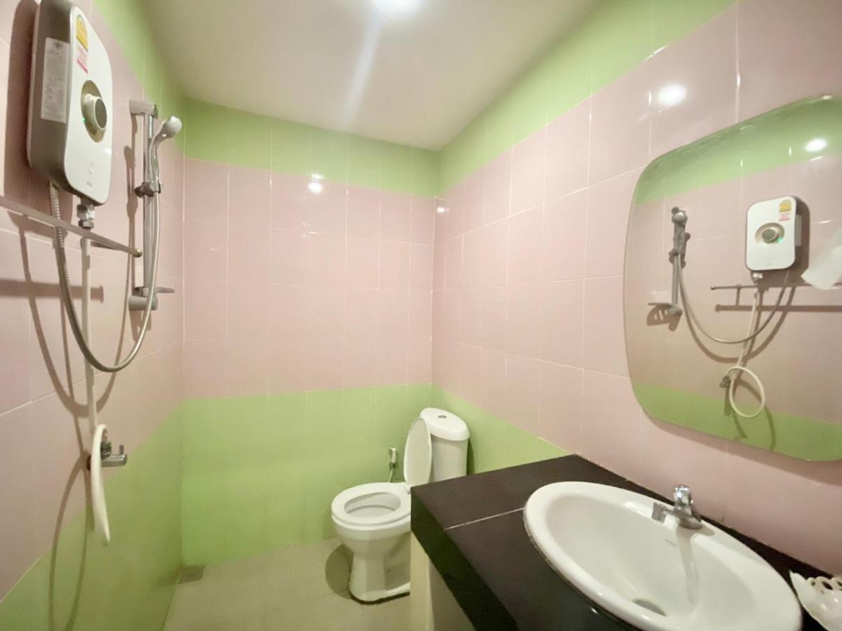 Sor Phattalung Hotel Phatthalung Buitenkant foto